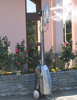 Мобилен вентилатор за охлаждане с водна мъгла