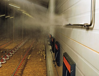 Водна мъгла за климатизация и охлаждане в животновъдни ферми